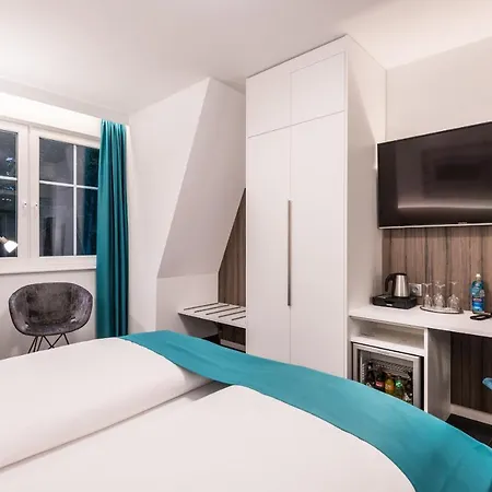 Parkhotel מלון